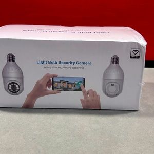 Stay away!! I see you!